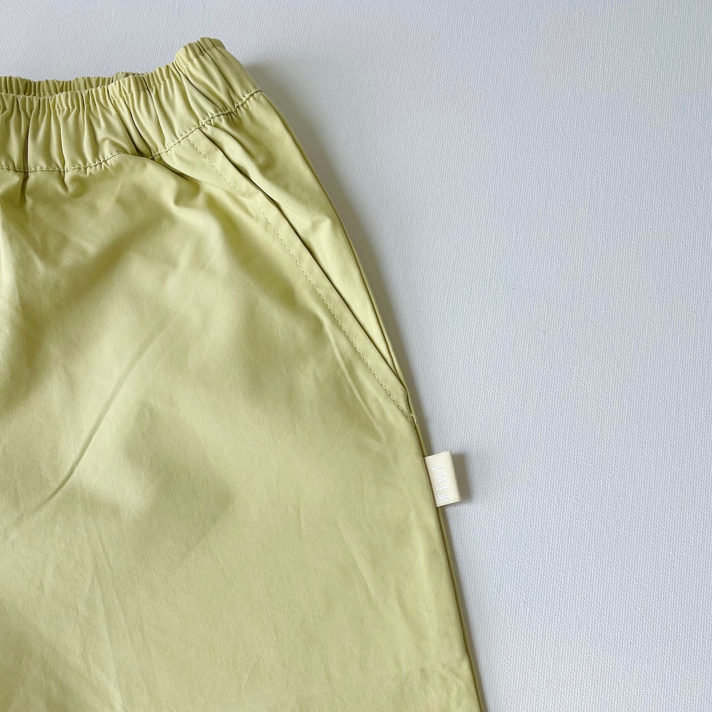 bottoms | short pants | pistachio