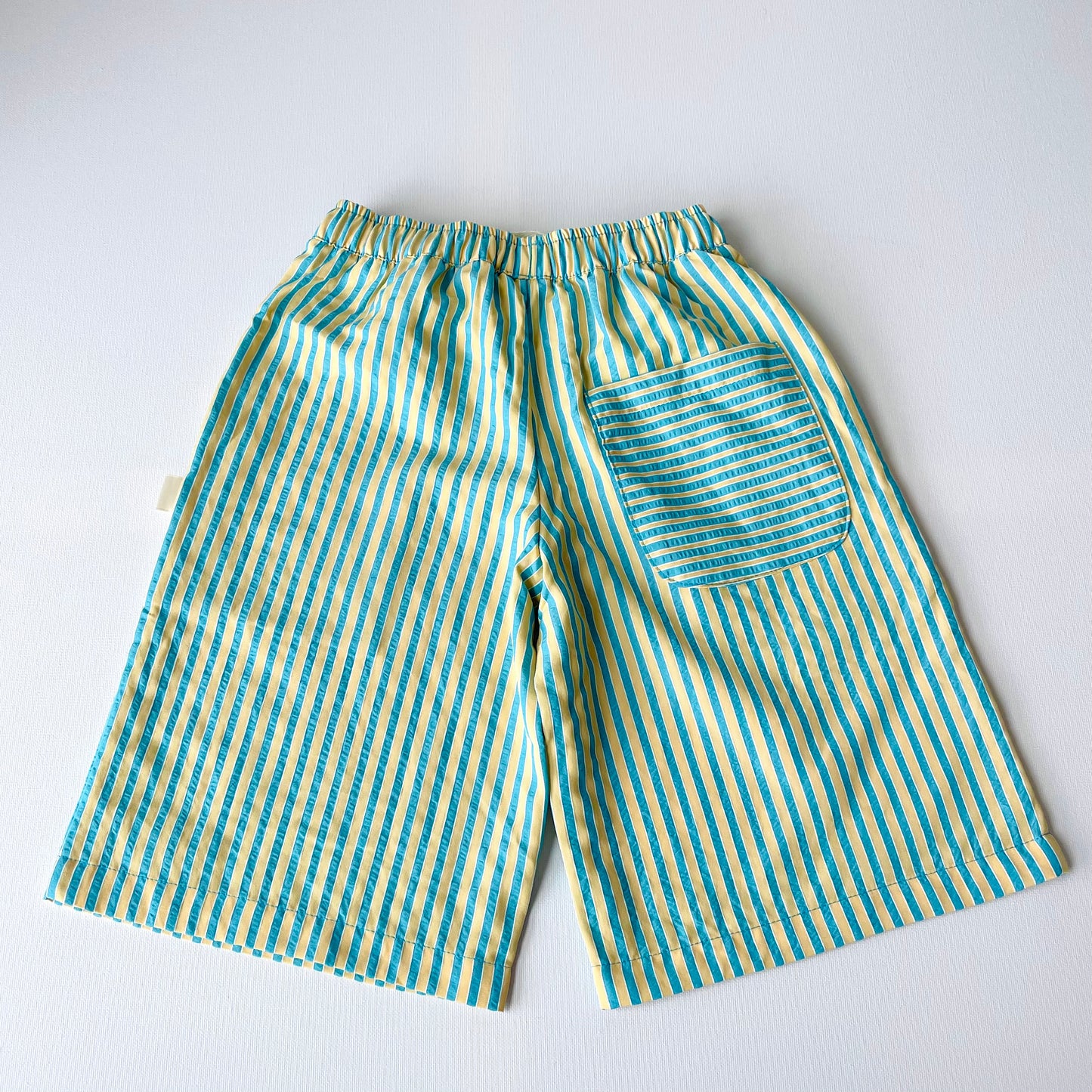 bottoms | short pants | stripe