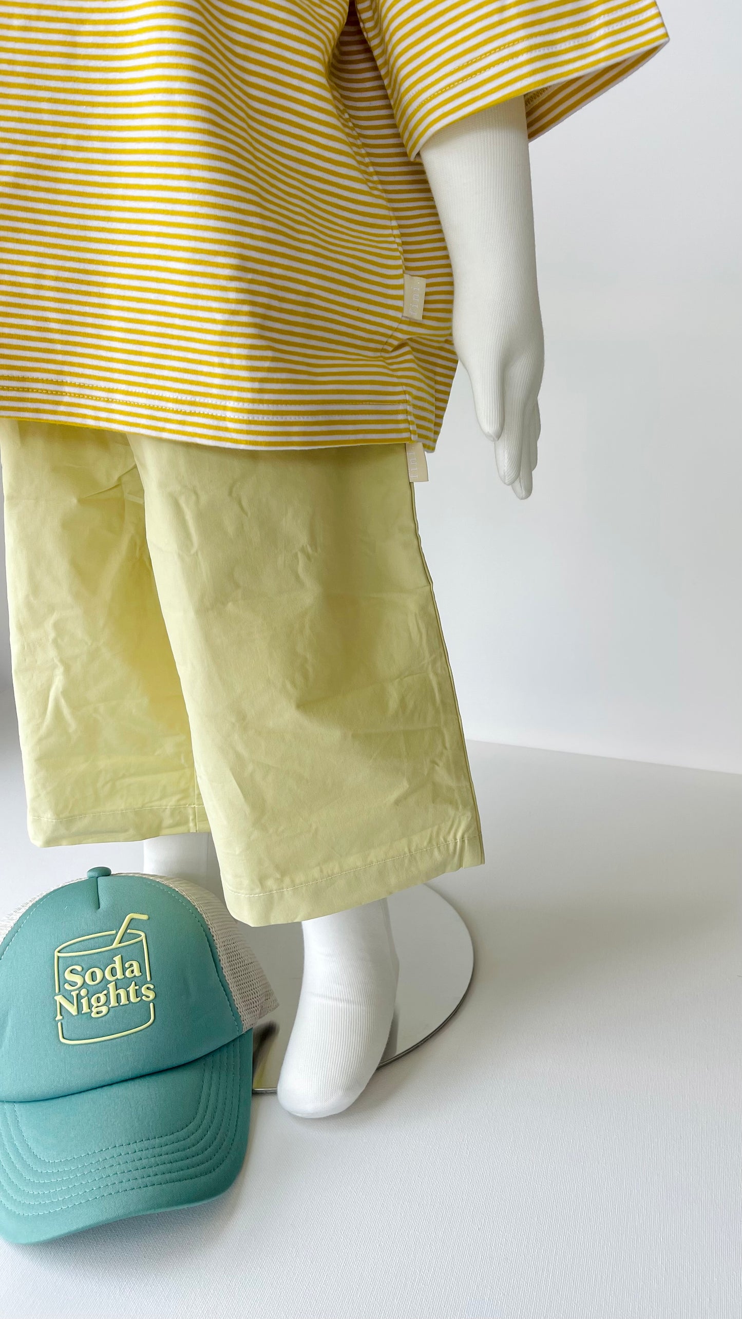 bottoms | short pants | pistachio