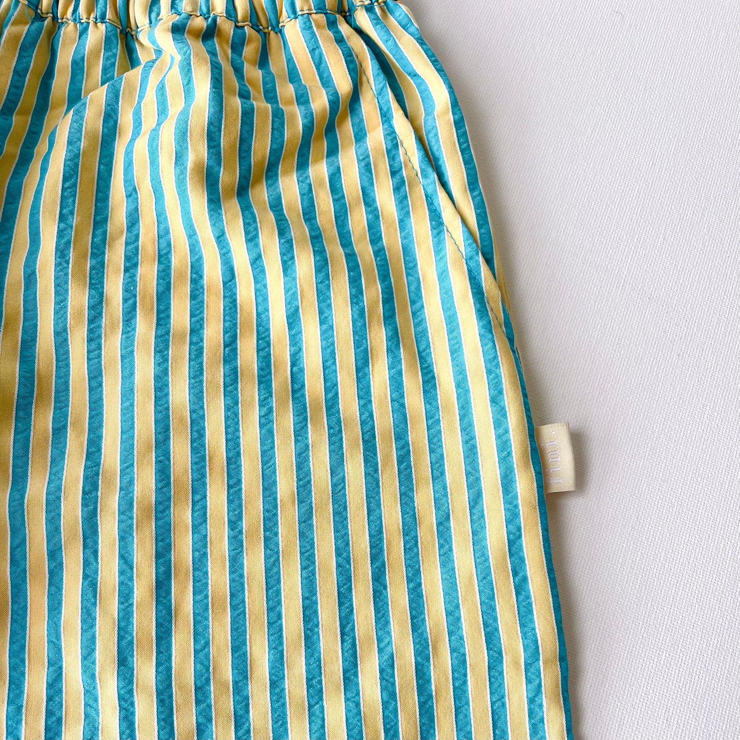 bottoms | short pants | stripe