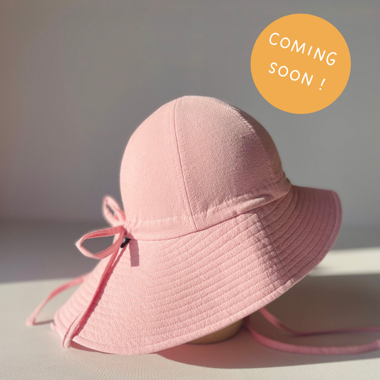 floppy hat | pinkie