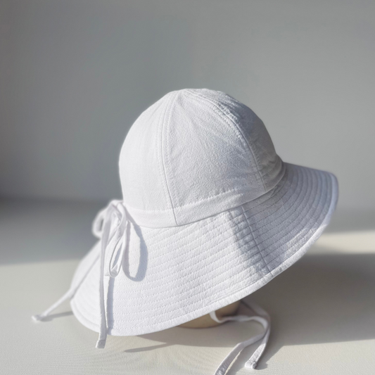 floppy hat | white