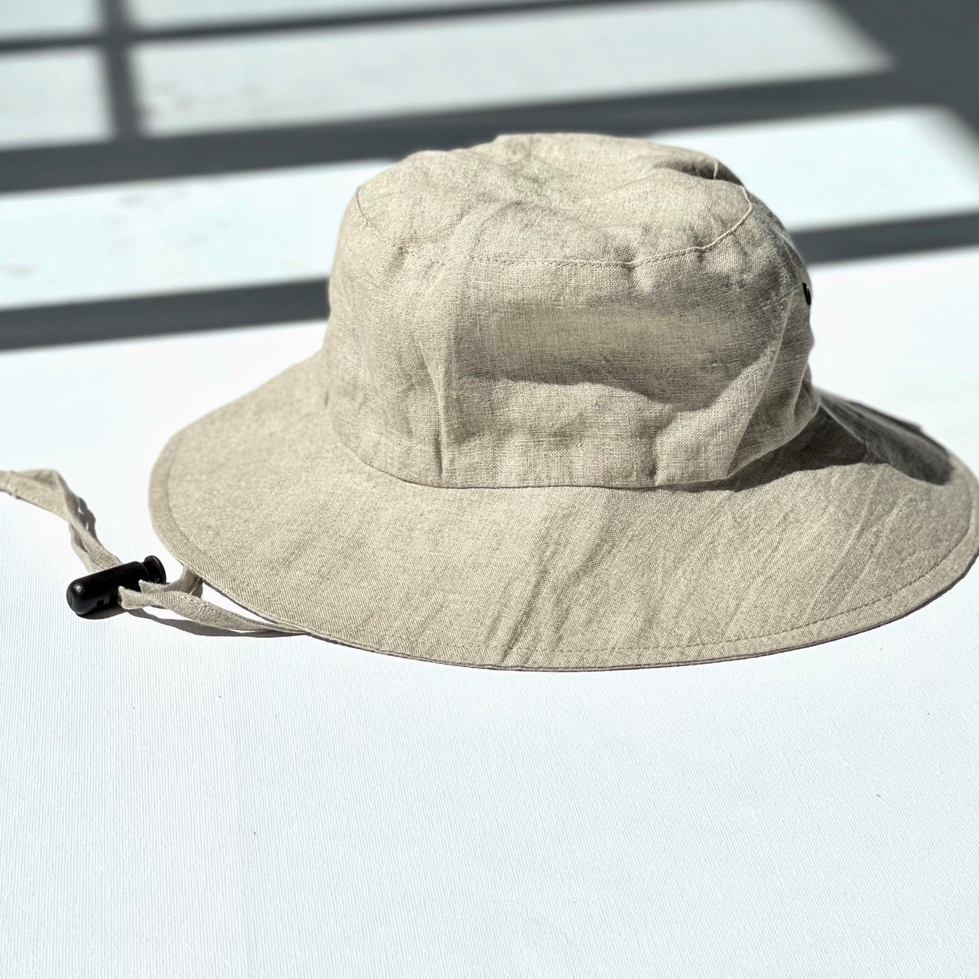 fini. relaxed bucket hat | linen-fini. the label